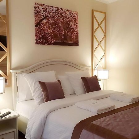 B&B Secret Garden Adults Only Voeren Εξωτερικό φωτογραφία